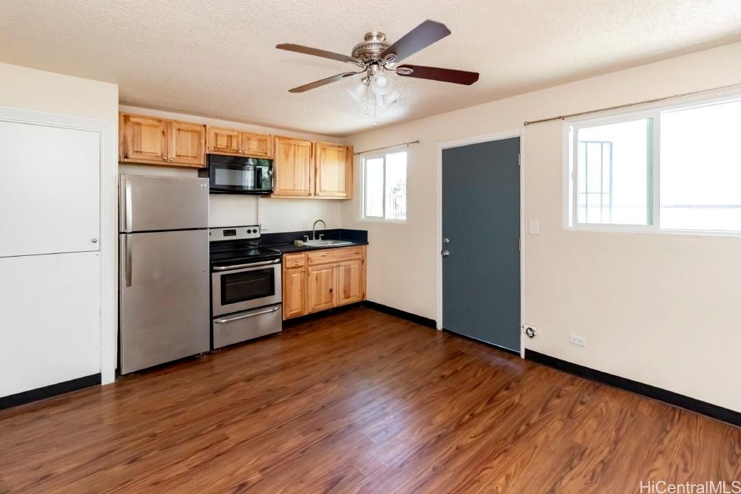 2503 Ala Wai Blvd #J, Honolulu, HI, 96815 in WAIKIKI