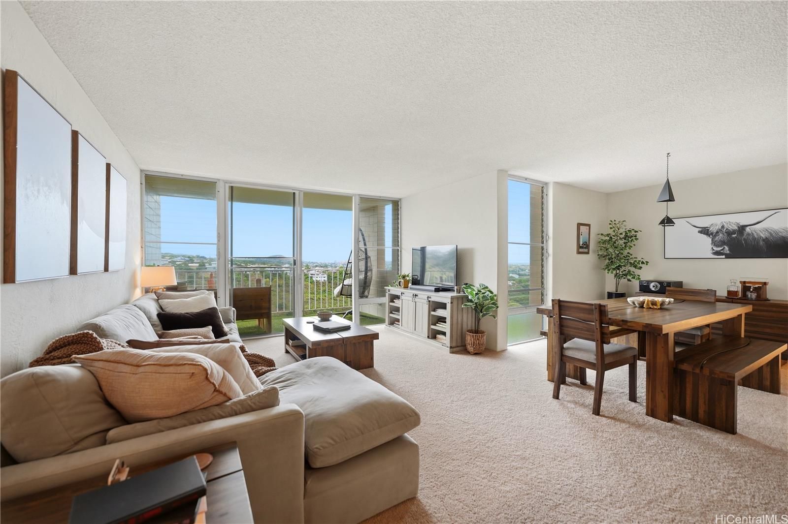Colonnade on the Greens Unit 2-1205 in PEARLRIDGE