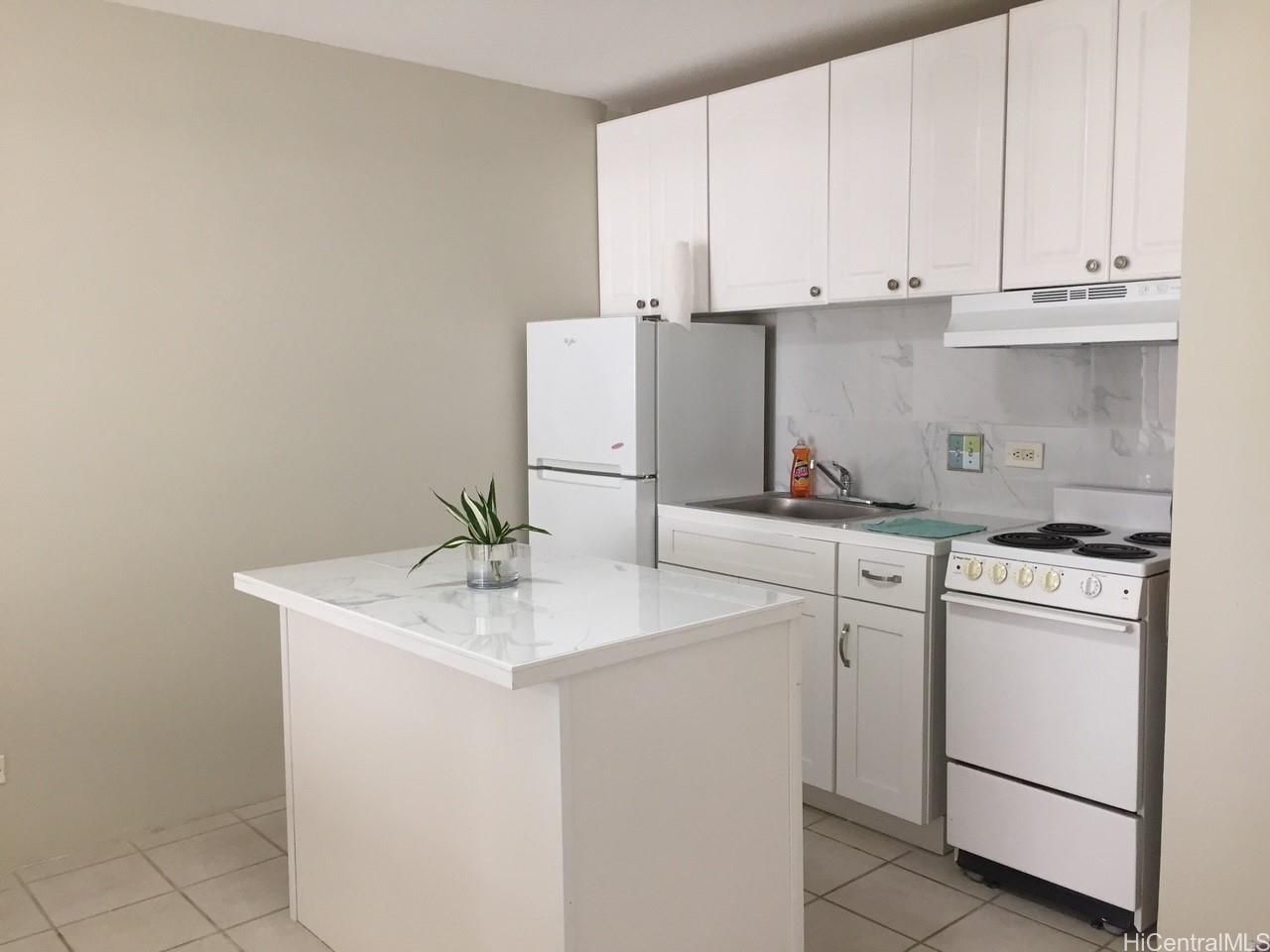 Hale Walina Unit 54 in WAIKIKI