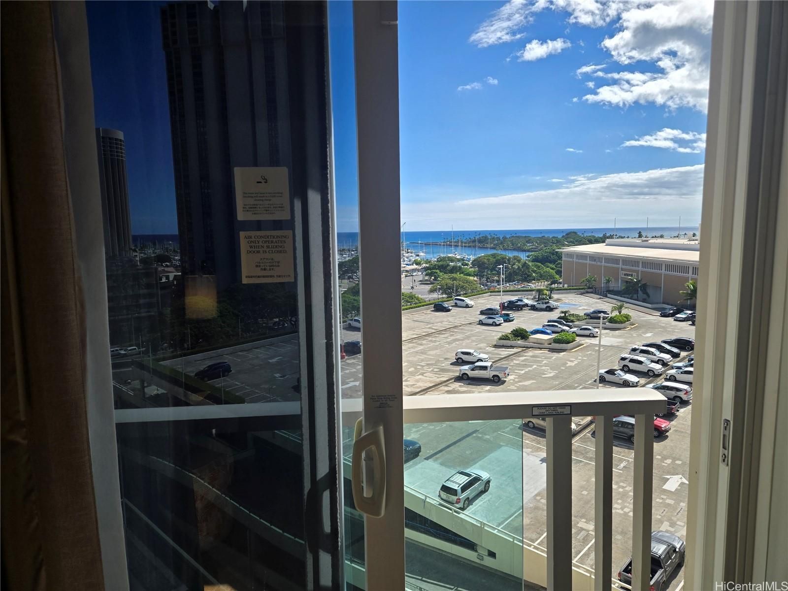 Ala Moana Hotel Condo Unit 951 in ALA MOANA