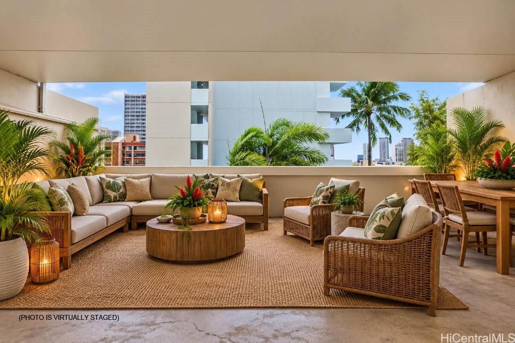 Kamaaina Unit 103 in PUNCHBOWL-LOWER