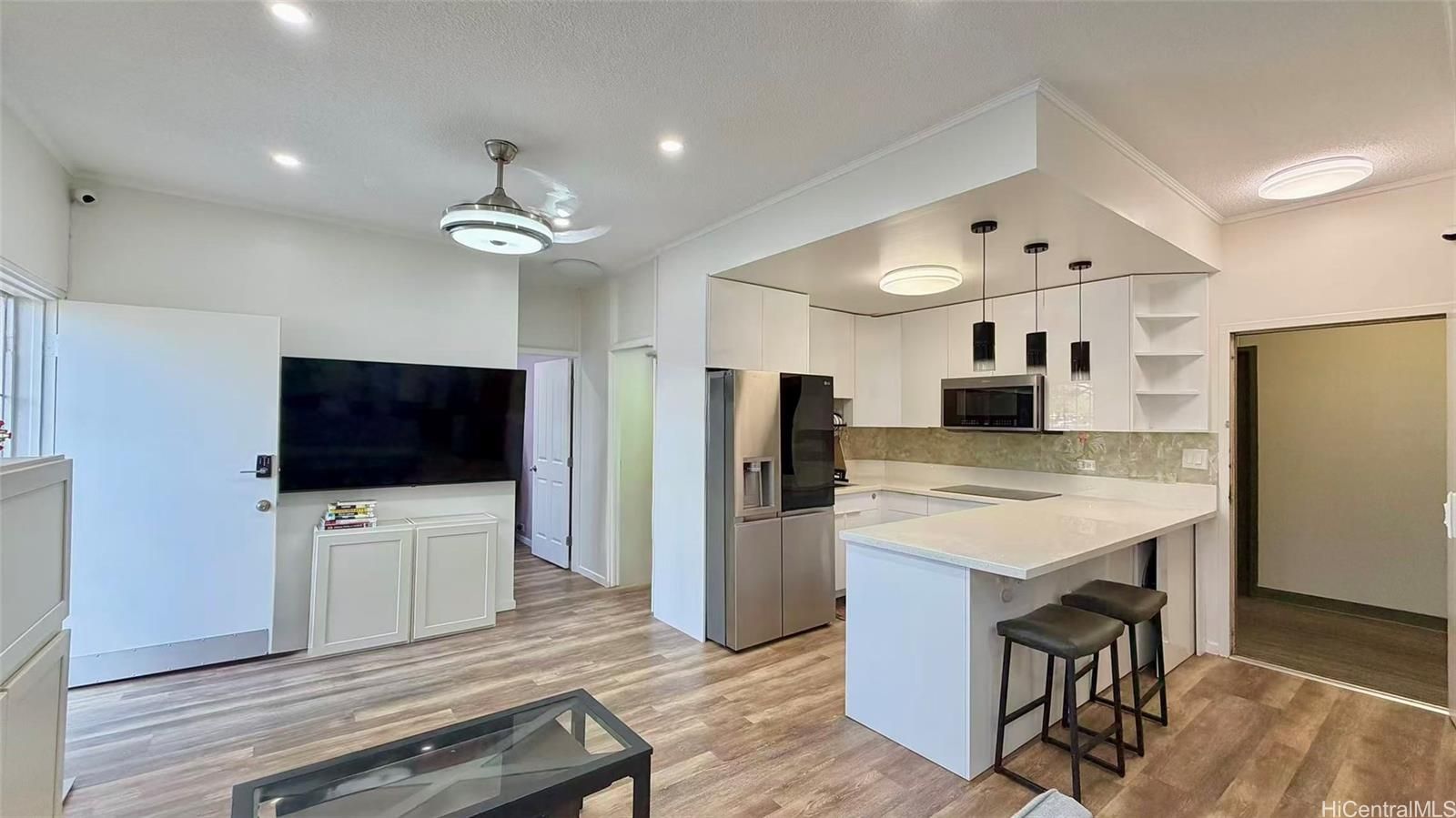 Ala Wai Cove Unit 103 in KAPIOLANI