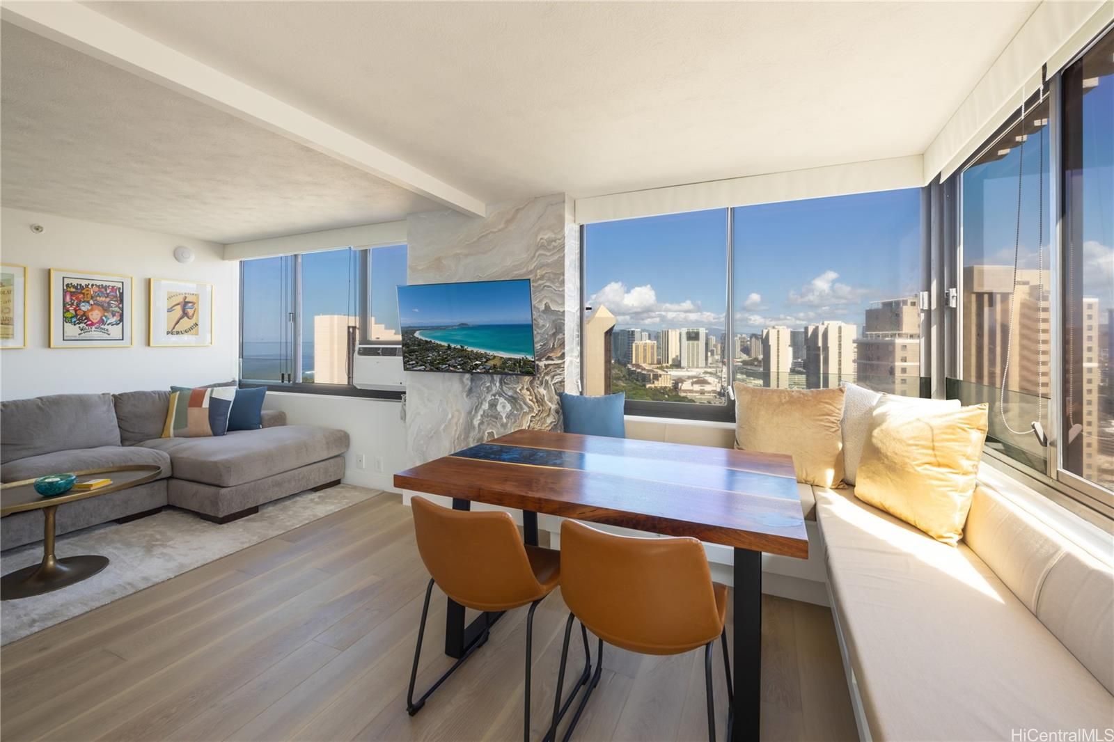 Windsor Unit 3901 in WAIKIKI