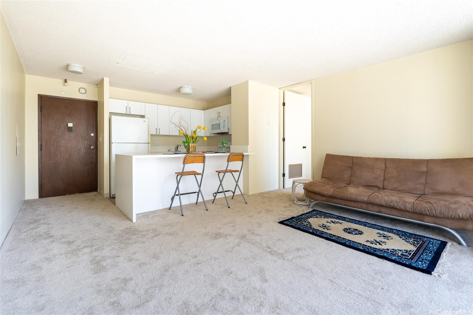 Pavilion at Waikiki Unit 901 in WAIKIKI