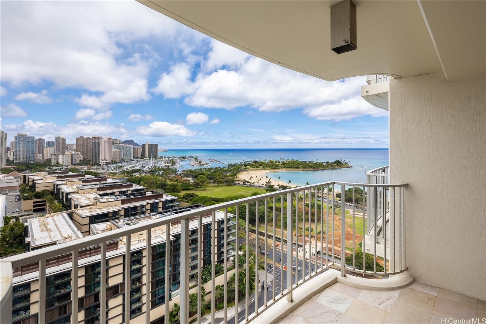 1350 Ala Moana Unit 2412 in KAKAAKO