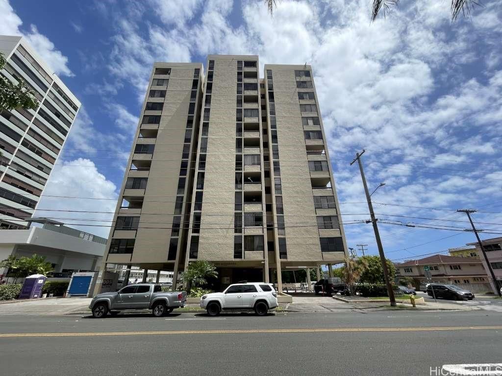 Alexander Unit 804 in PUNAHOU