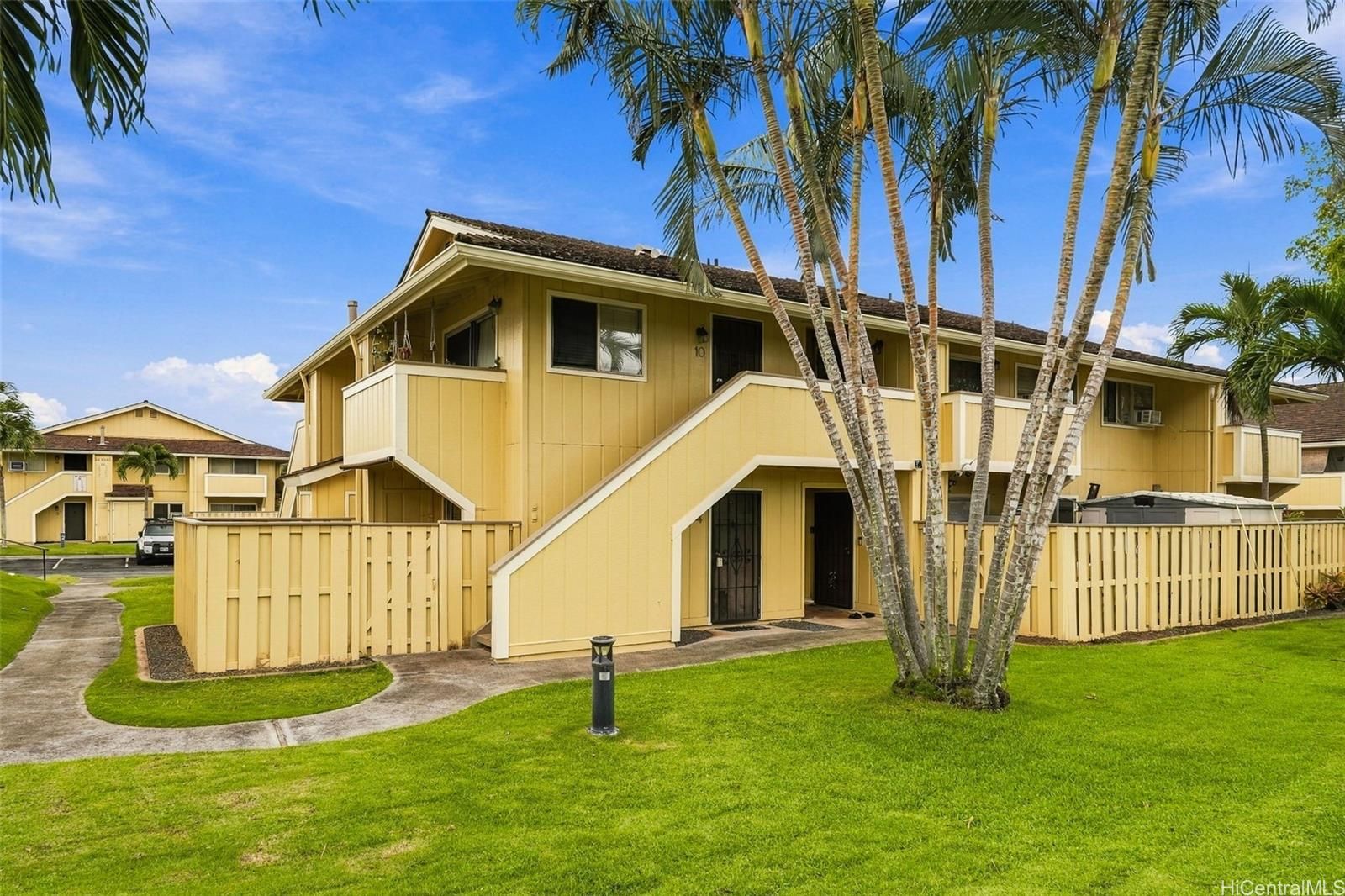 Ihona Unit 4B in WAIPIO GENTRY