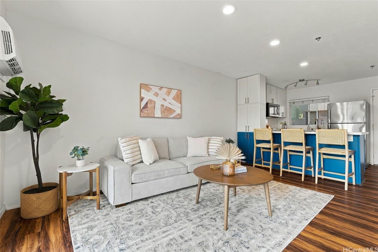 Hale Makalei Unit 205 in COCONUT GROVE