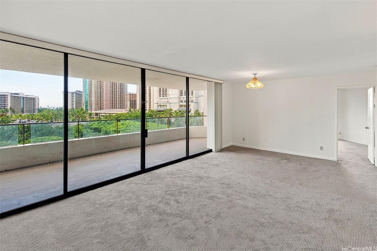 Canterbury Place Unit 7B in WAIKIKI