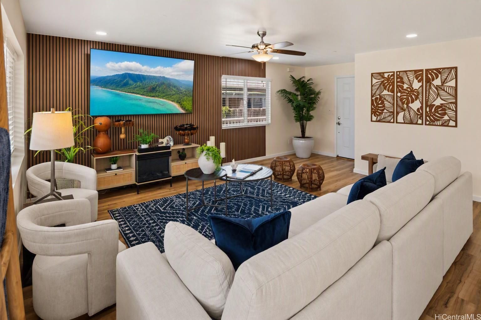 47-653D Kamehameha Hwy , Kaneohe, HI, 96744 in KAALAEA