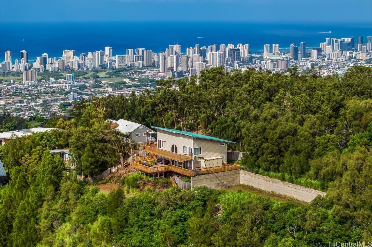 4969 Maunalani Cir , Honolulu, HI, 96816 in MAUNALANI HEIGHTS