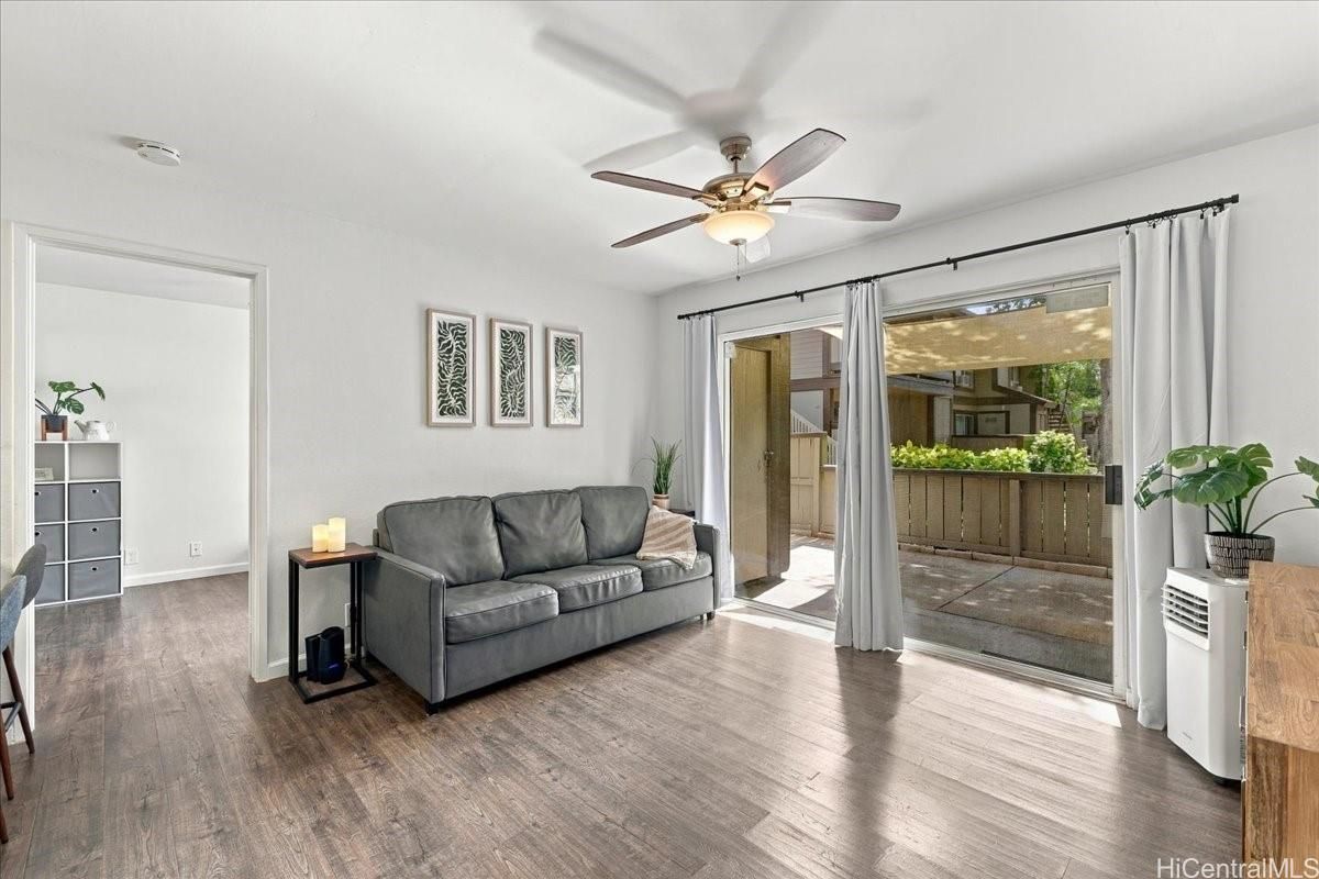Palm Villas Unit 8D in EWA GEN SODA CREEK