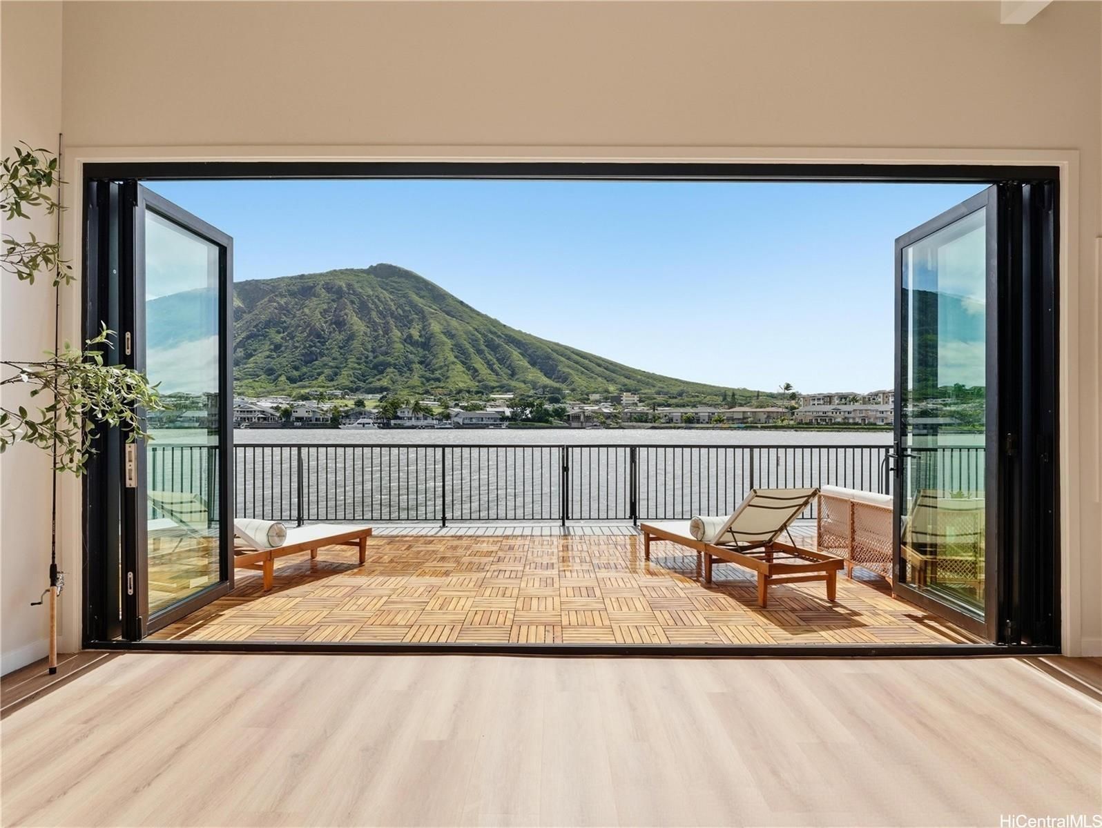 7157 Makaa St , Honolulu, HI, 96825 in ANCHORAGE