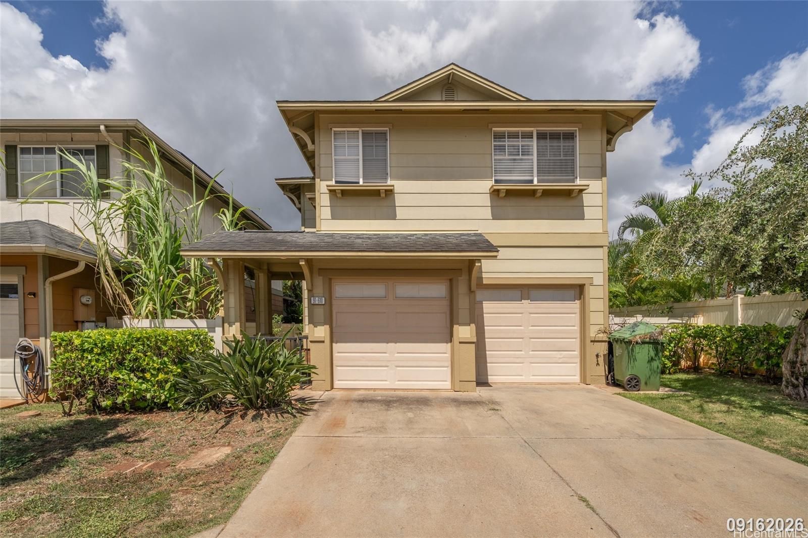 91-610 Makalea St , Ewa Beach, HI, 96706 in EWA GEN TIBURON