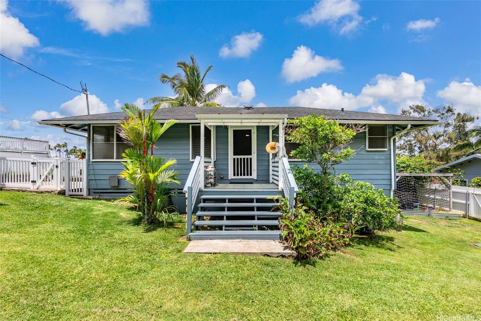 51-422 Lihimauna Rd #A, Kaaawa, HI, 96730 in KAAAWA