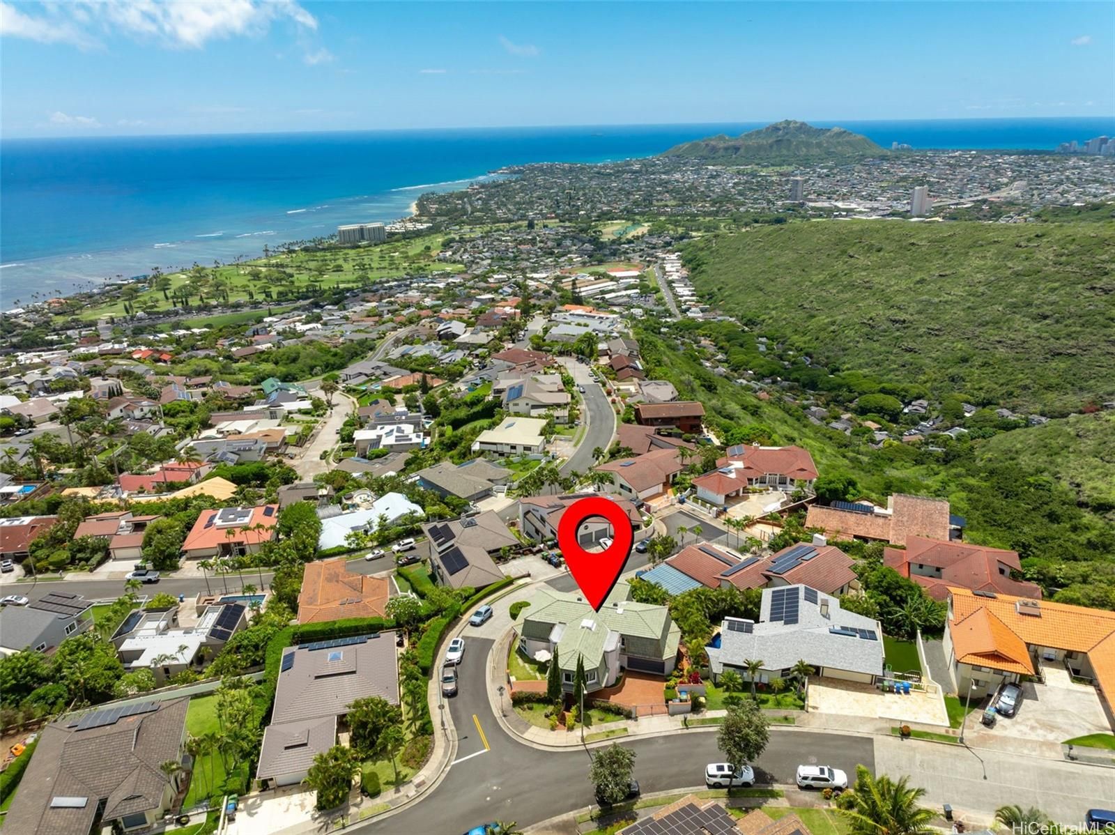 1906 Alaweo St , Honolulu, HI, 96821 in WAIALAE IKI