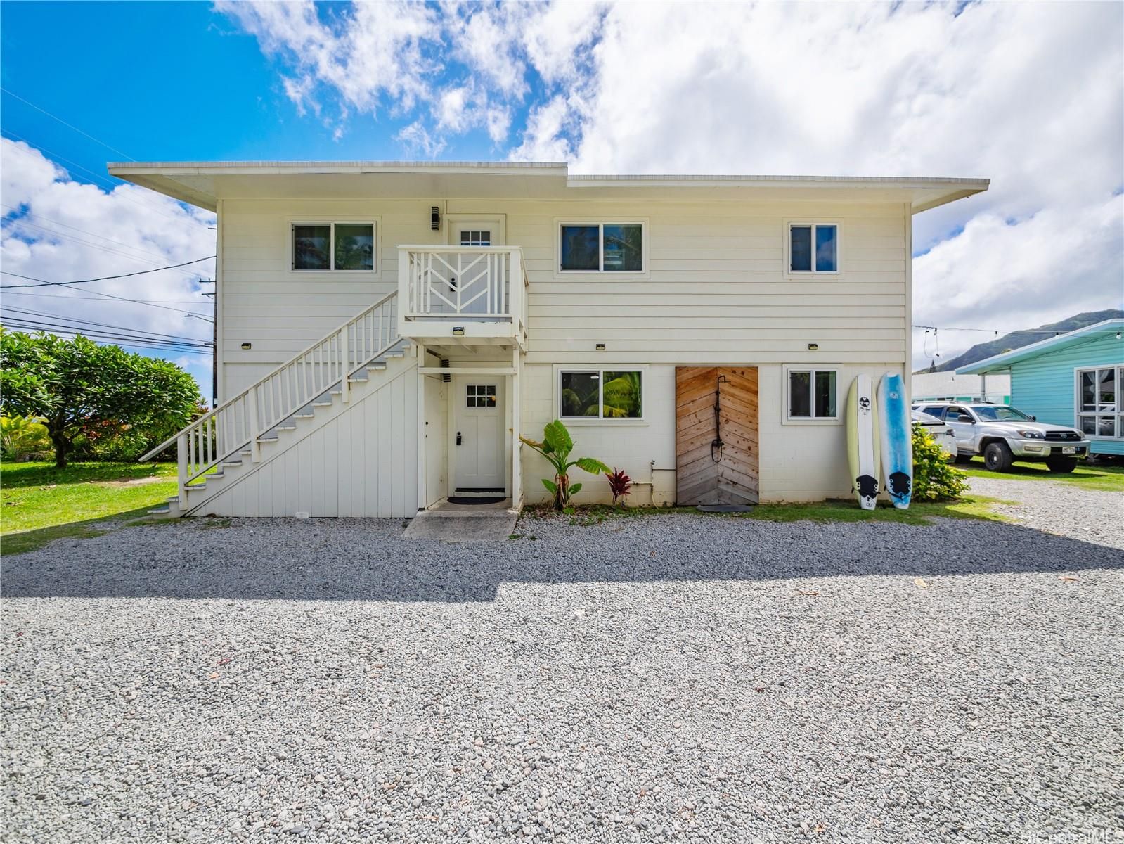 53-910 Kamehameha Hwy #A/B, Hauula, HI, 96717 in HAUULA