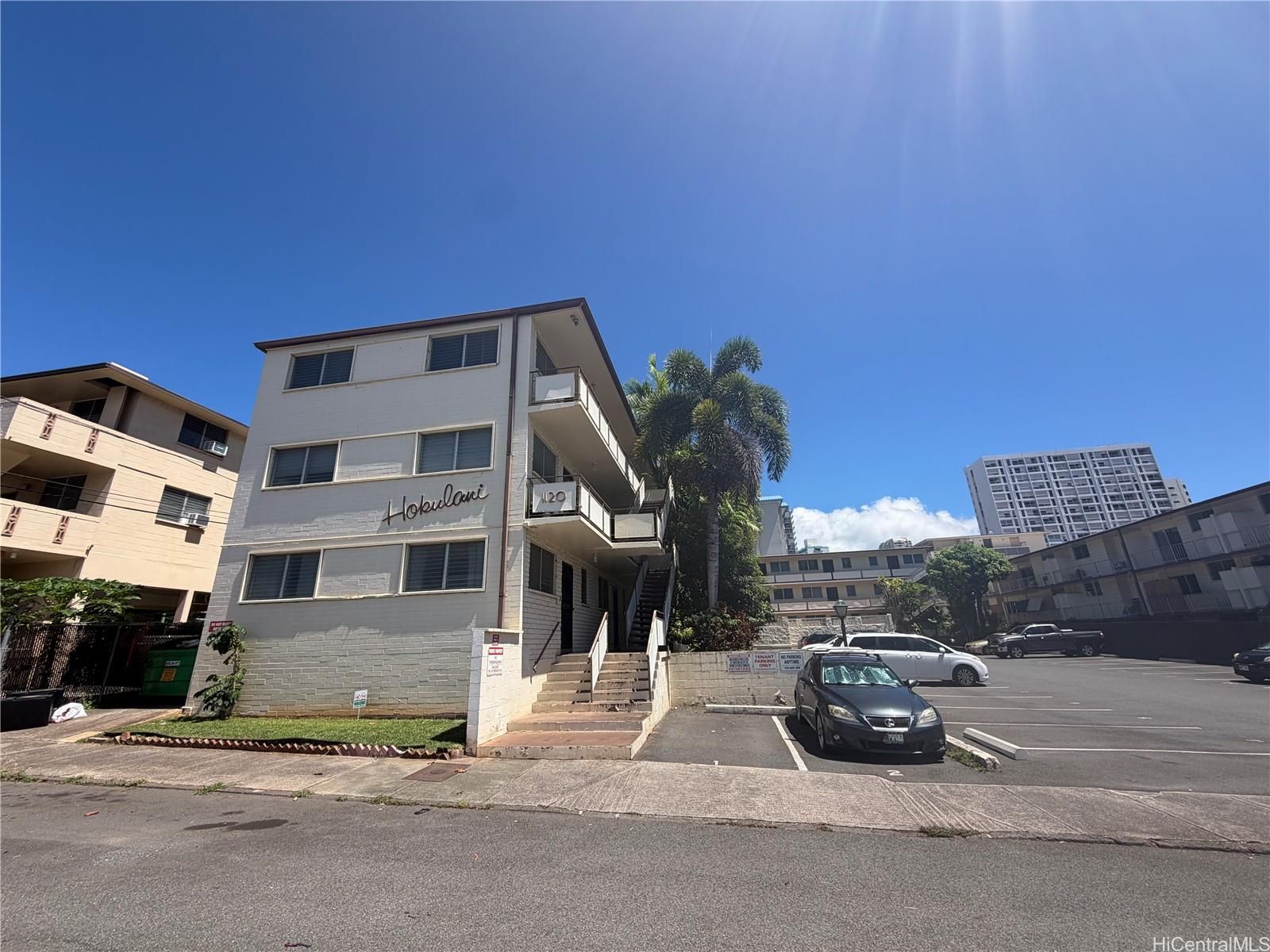 1120 Hassinger St #307, Honolulu, HI, 96822 in MAKIKI AREA