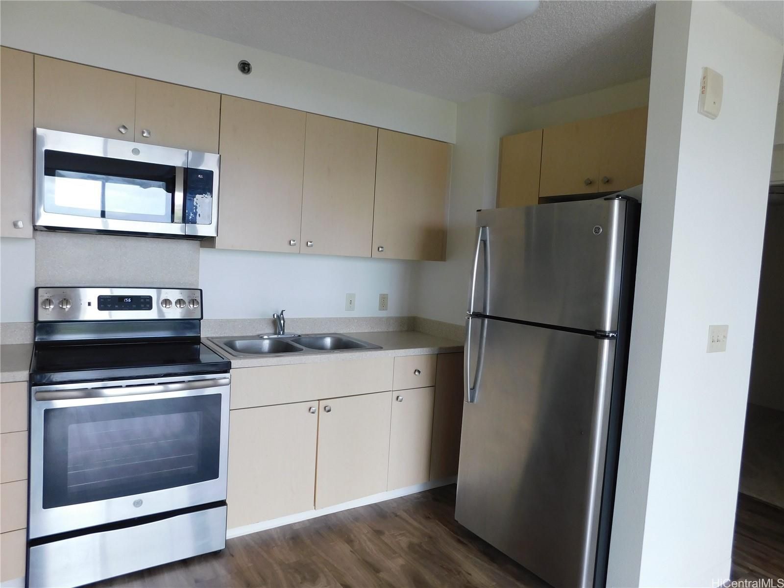 Plantation Town Apartments Unit 807 in WAIPAHU-LOWER