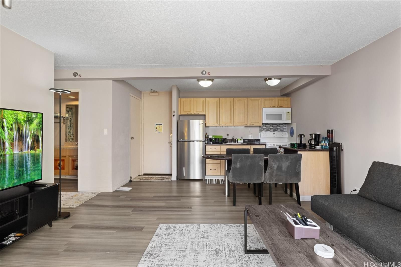 Waikiki Sunset Unit 902 in WAIKIKI