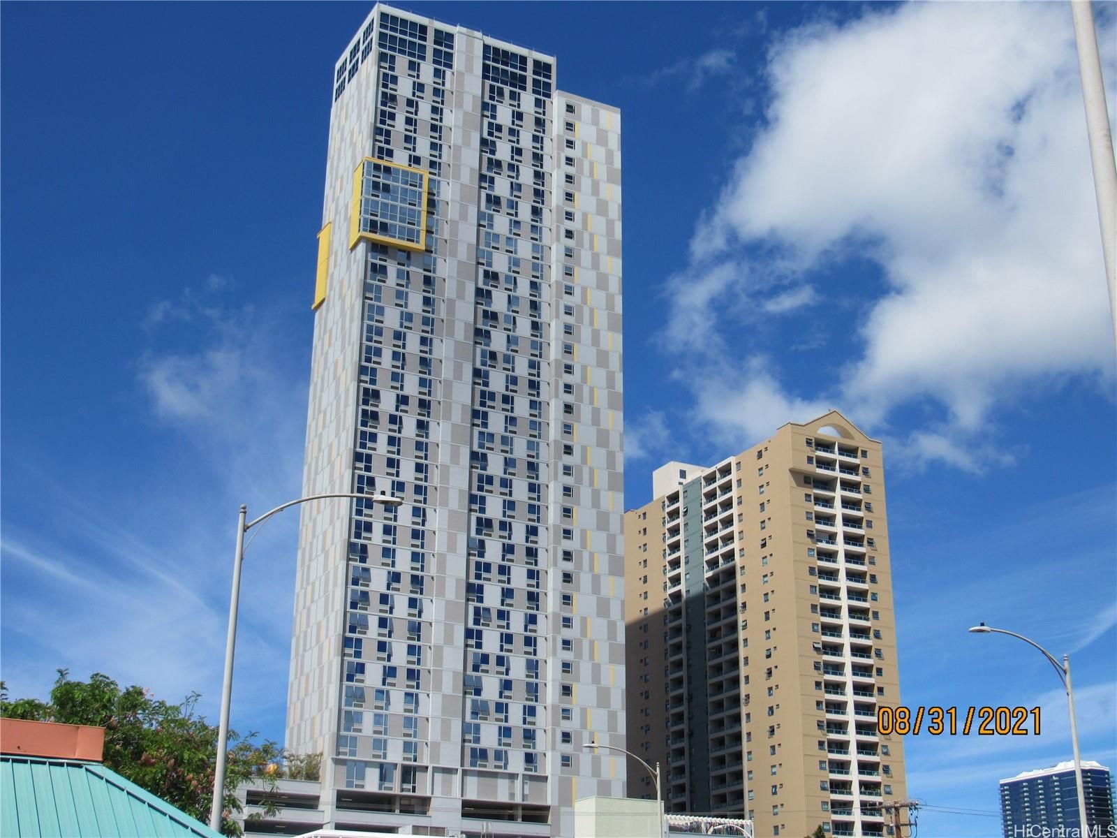 Ke Kilohana Unit 2001 in KAKAAKO