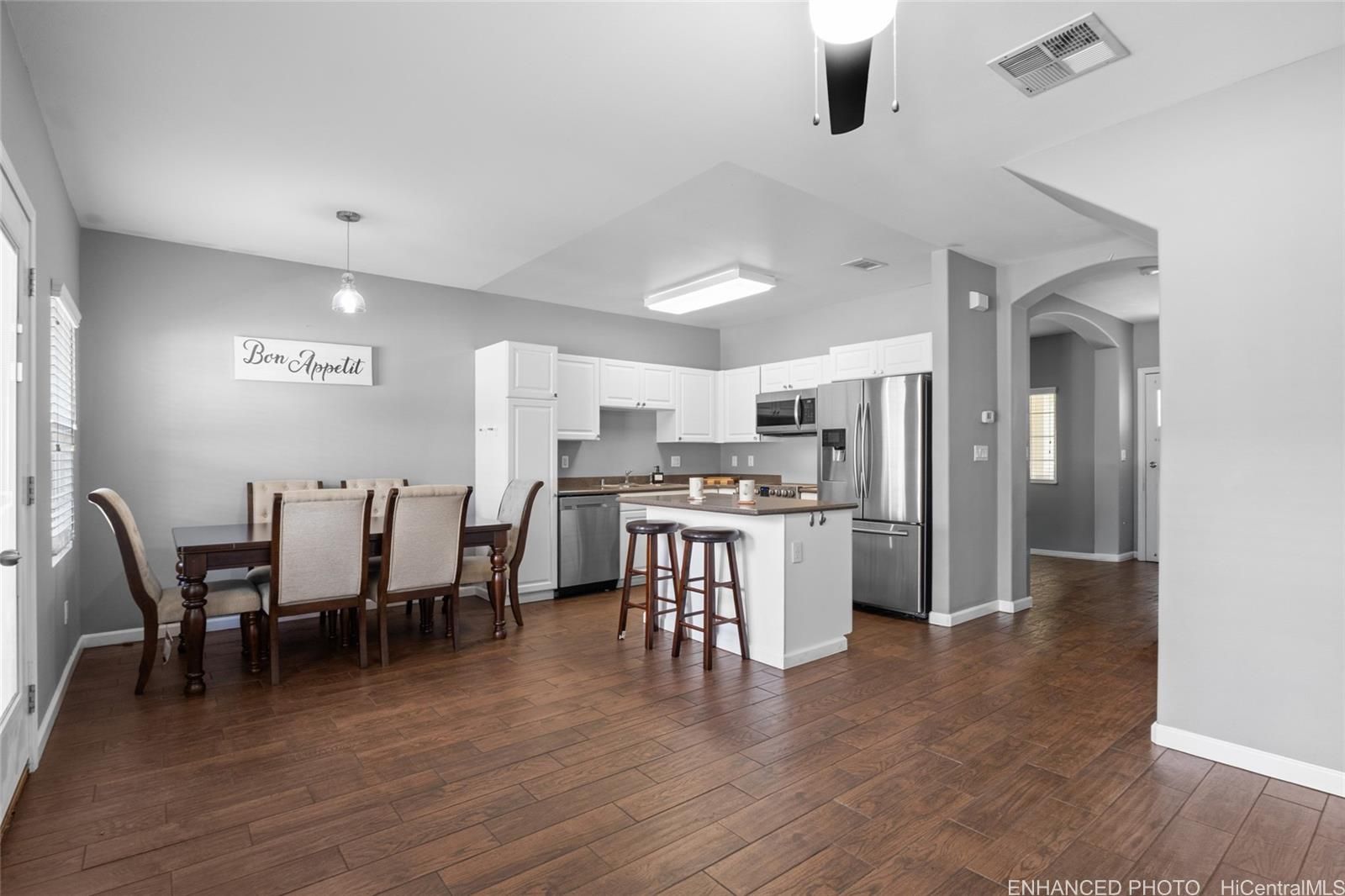 Spinnaker Place Townhome 1 Unit 304 in OCEAN POINTE