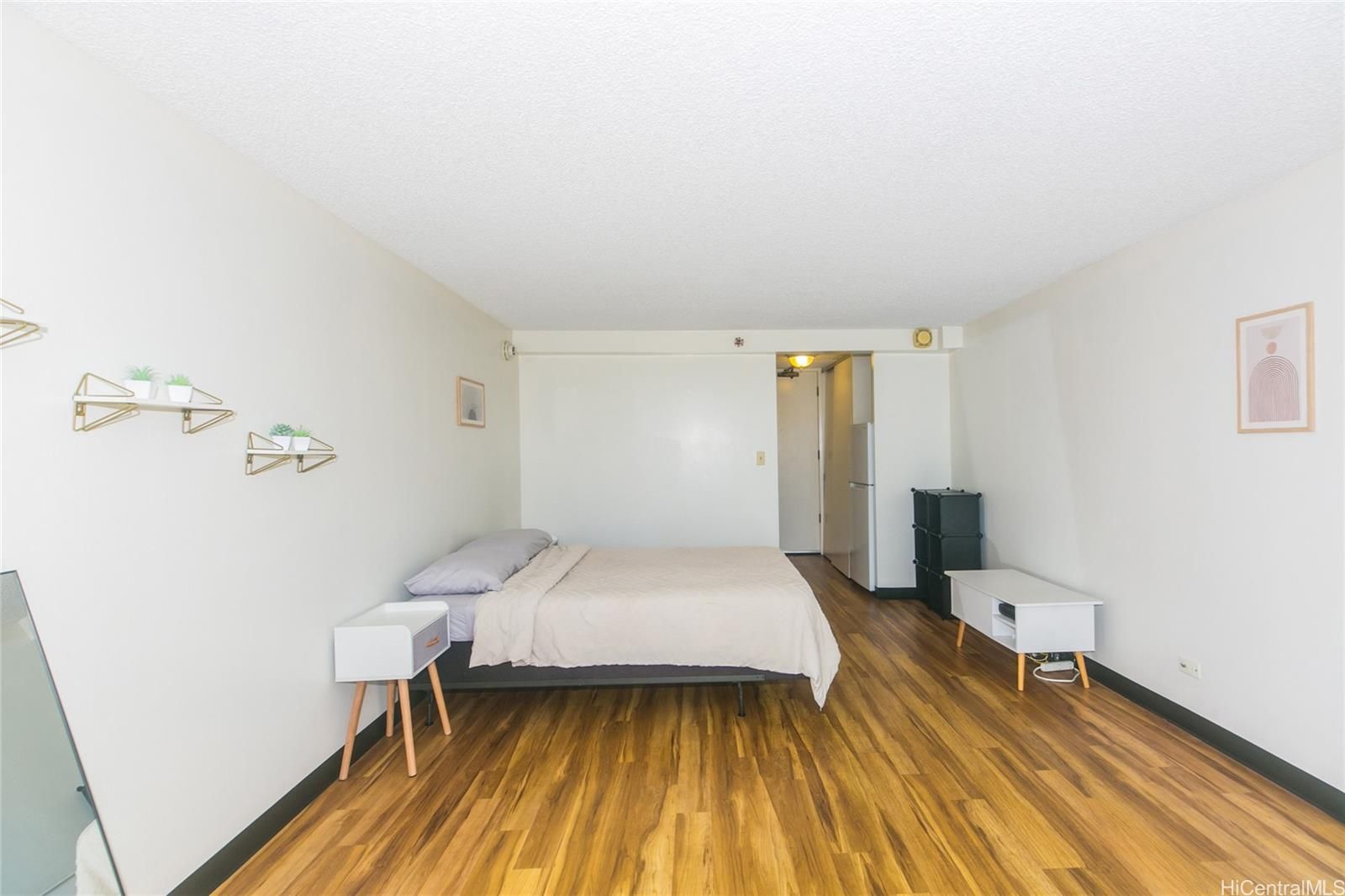 Island Colony Unit 1616 in WAIKIKI