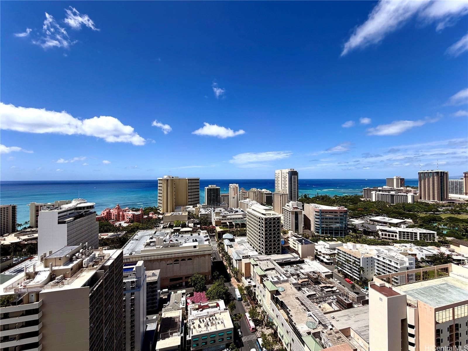 Royal Kuhio Unit 1410 in WAIKIKI