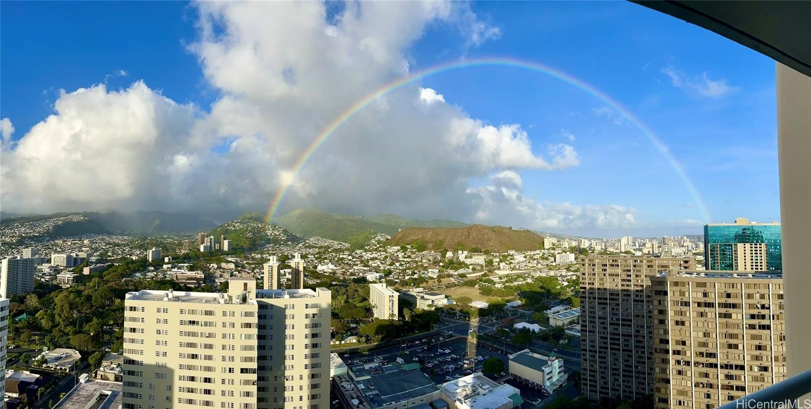 Honolulu Park Place Unit 3810 in CHINATOWN