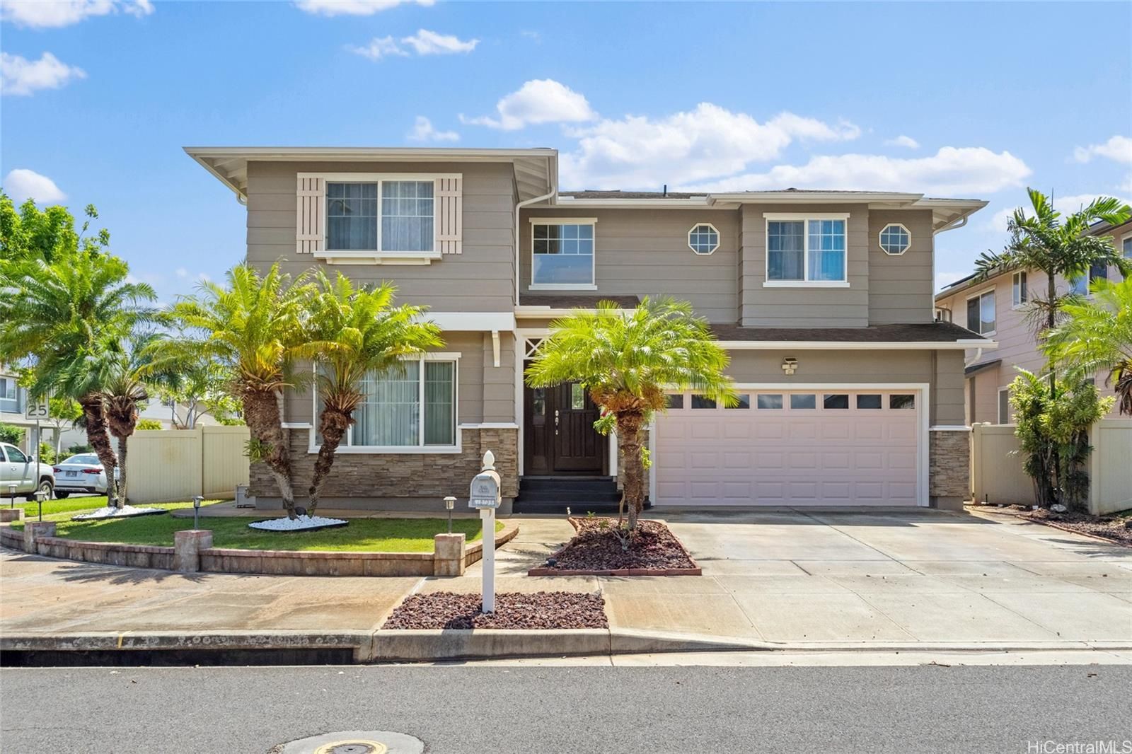 91-1033 Hoomaalili St , Ewa Beach, HI, 96706 in EWA GEN WOODBRIDGE