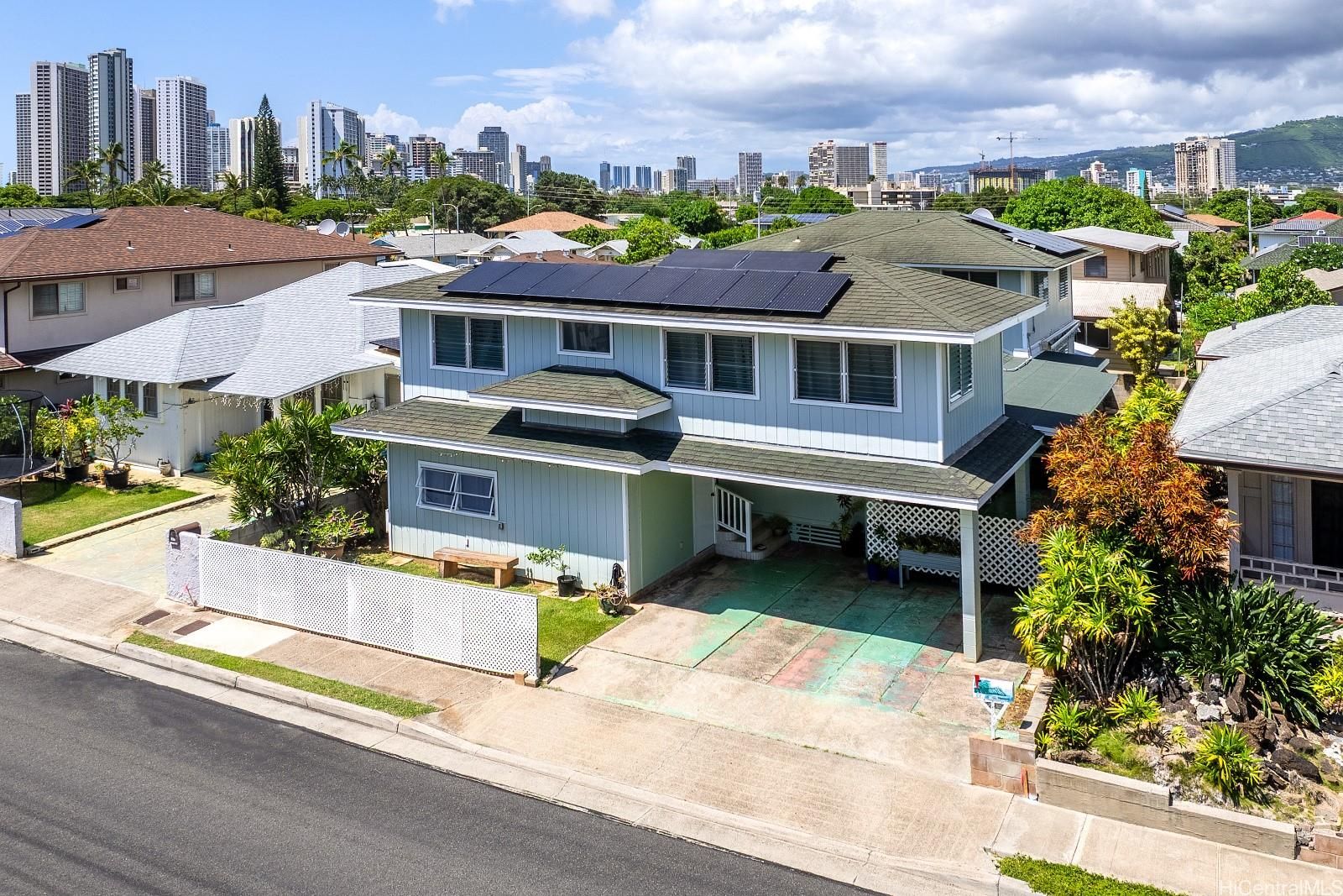 3128 Hayden St , Honolulu, HI, 96815 in KAPAHULU