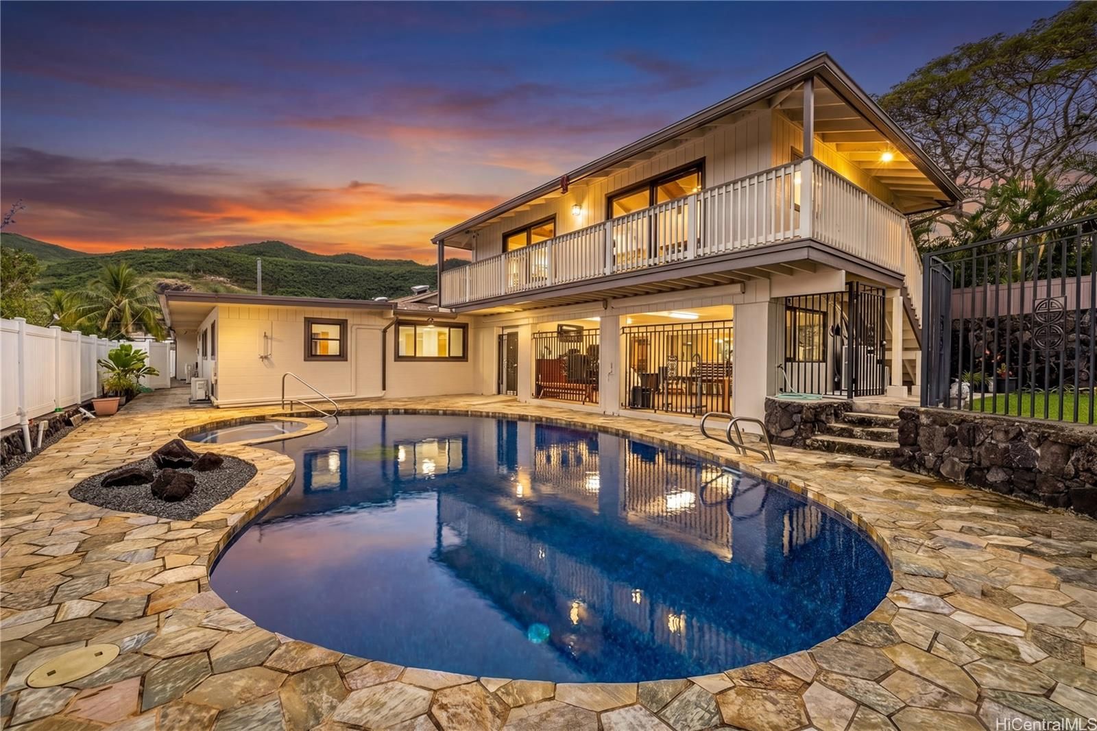 1315 Kupau St , Kailua, HI, 96734 in KEOLU HILLS