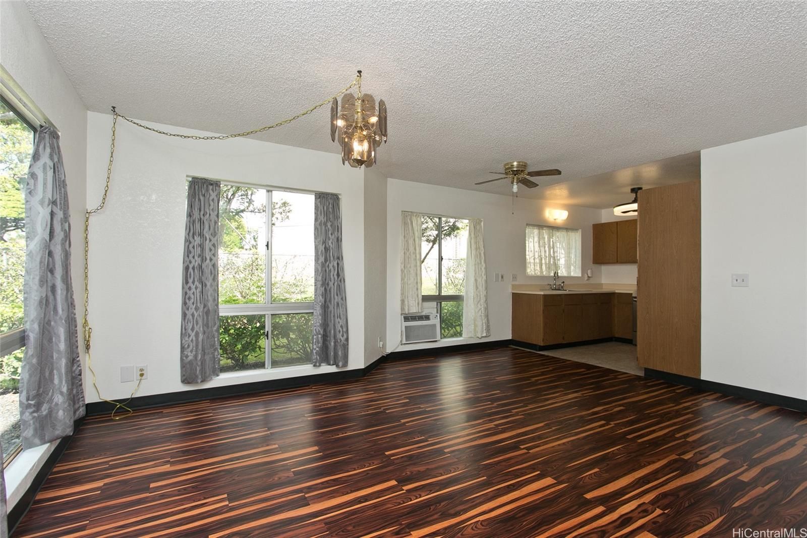 Mililani Parkway Unit 29A in MILILANI AREA