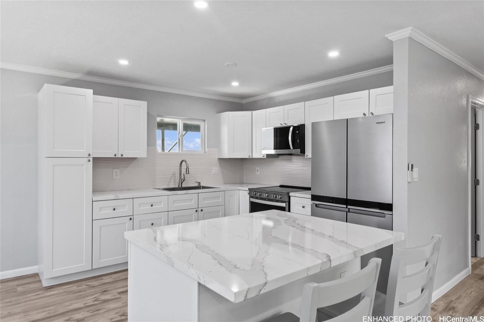 84-564 Manuku St , Waianae, HI, 96792 in MAKAHA