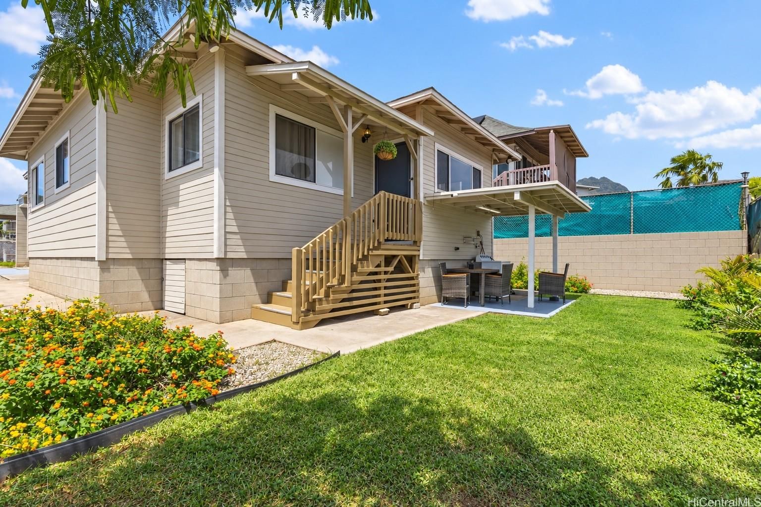 85-208 Lualualei Homestead Rd , Waianae, HI, 96792 in WAIANAE