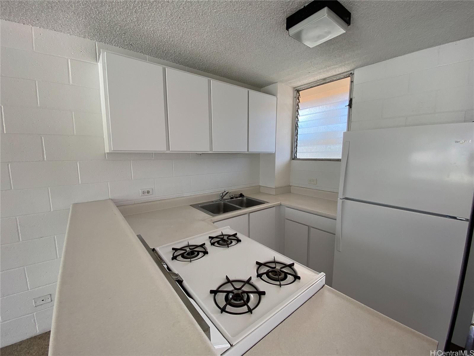 Maile Terrace Unit B402 in MAKIKI AREA