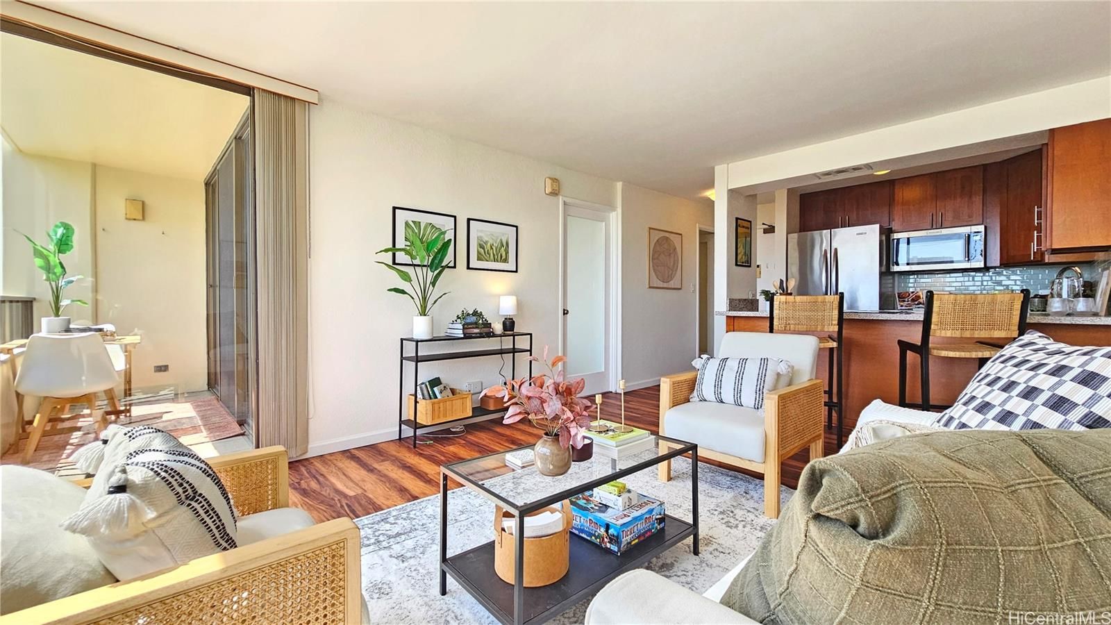 Bel-Air Plaza Unit 607 in PUNCHBOWL AREA