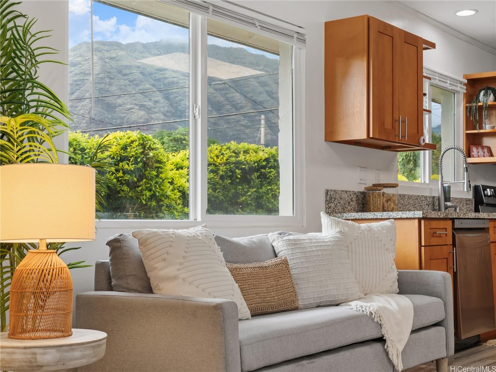 84-993 Lahaina St #1, Waianae, HI, 96792 in MAKAHA