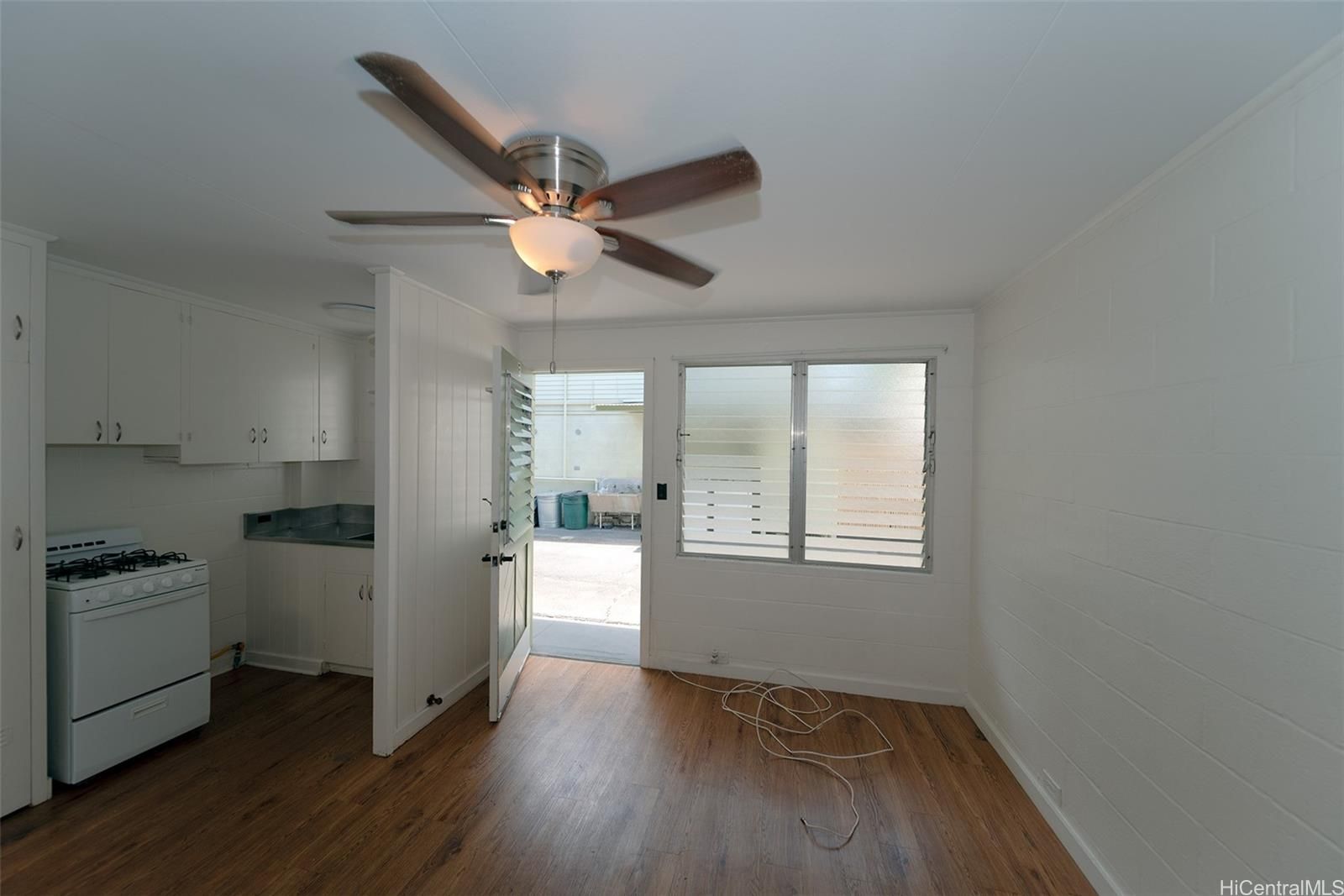 2014 Fern St , Honolulu, HI, 96826 in MOILIILI
