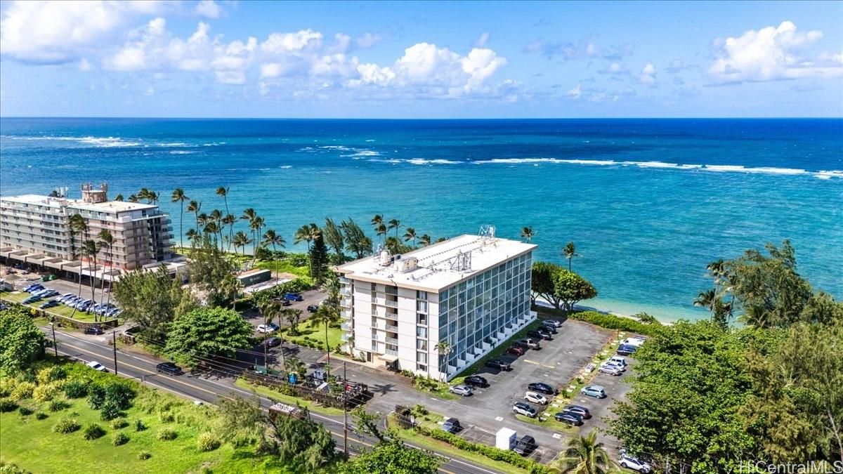 Hanohano Hale Unit 201 in PUNALUU
