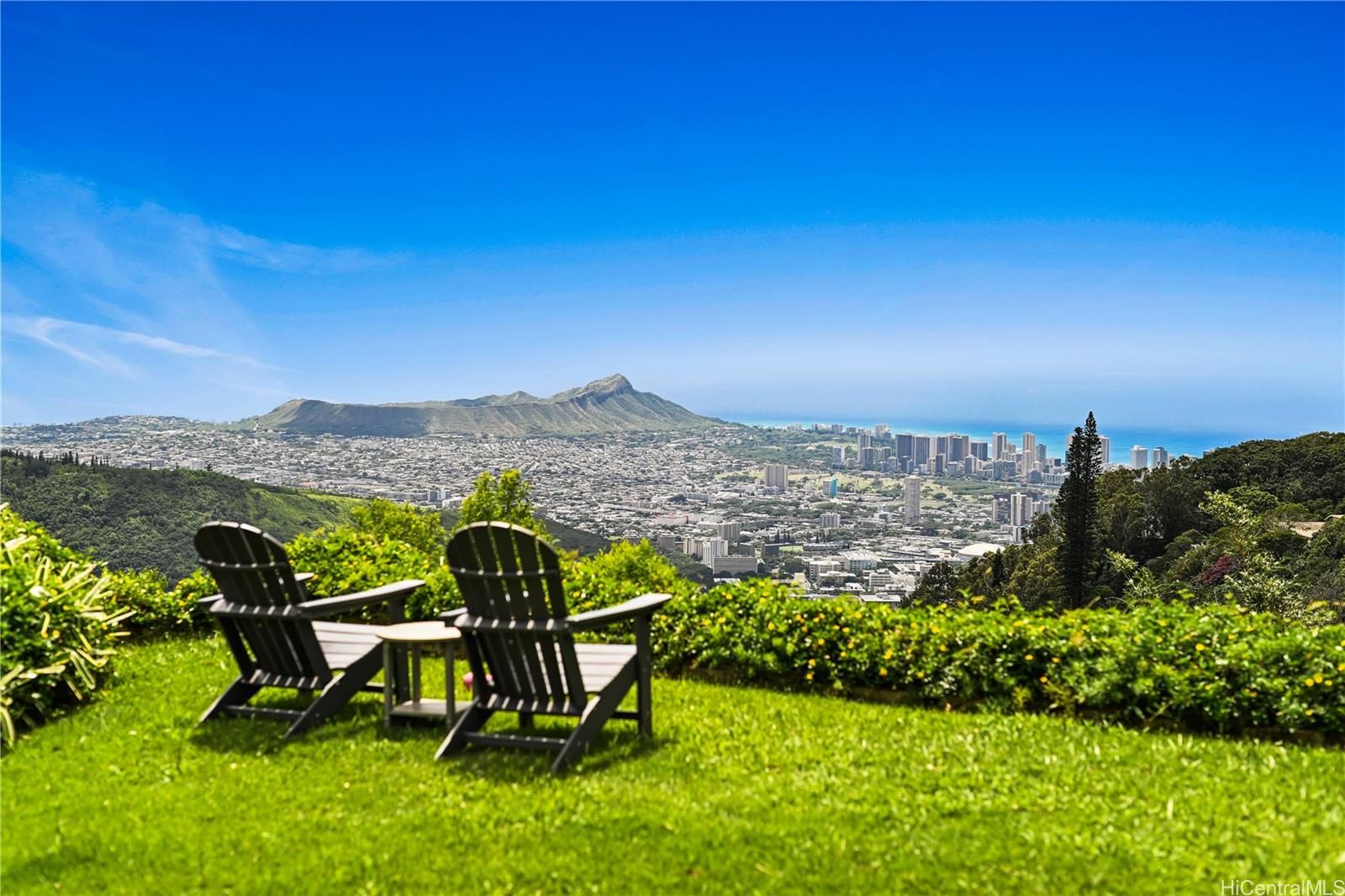3955 Round Top Dr , Honolulu, HI, 96822 in TANTALUS