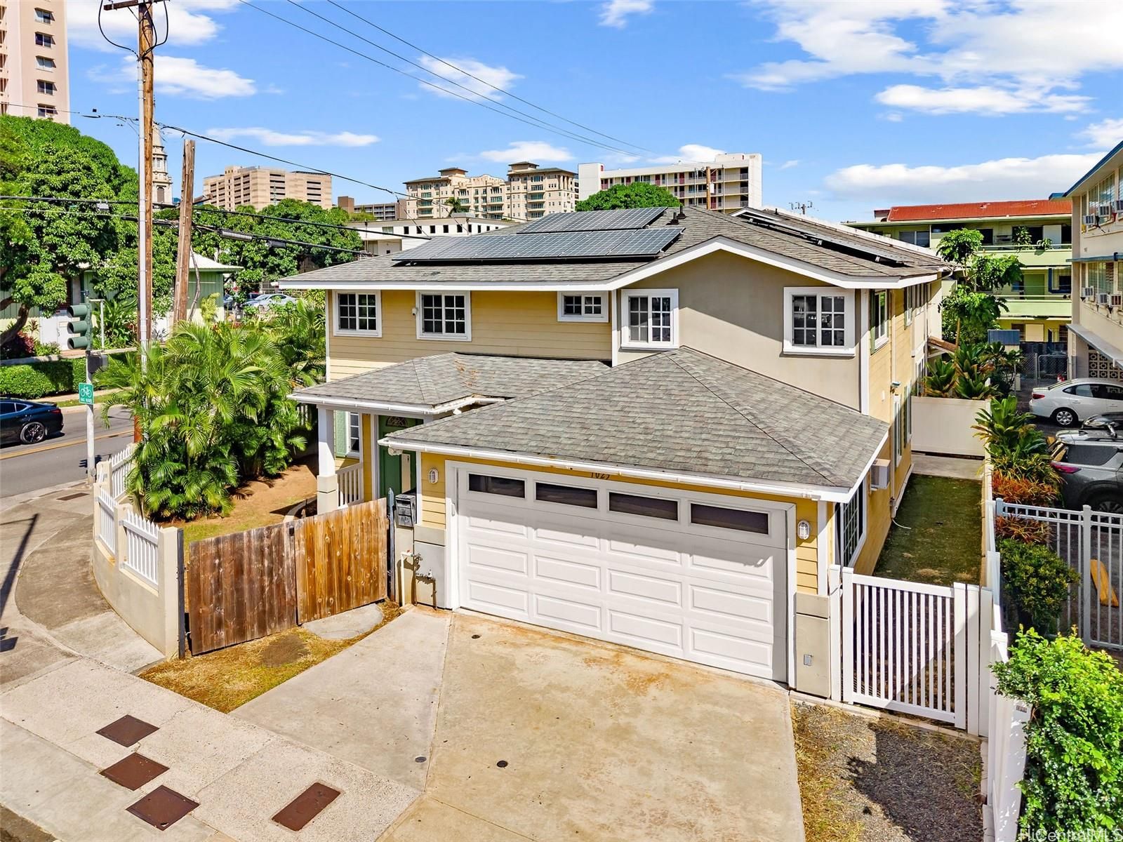 1025 Punahou St #A, Honolulu, HI, 96826 in MOILIILI