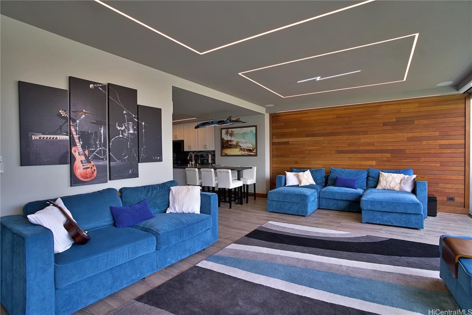 2211 Ala Wai Blvd #PH6, Honolulu, HI, 96815 in WAIKIKI