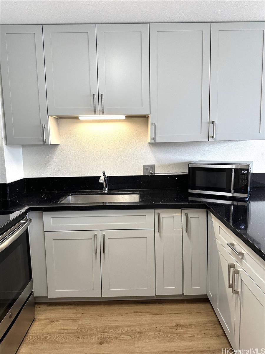 Kukui Plaza Unit E-2604 in DOWNTOWN