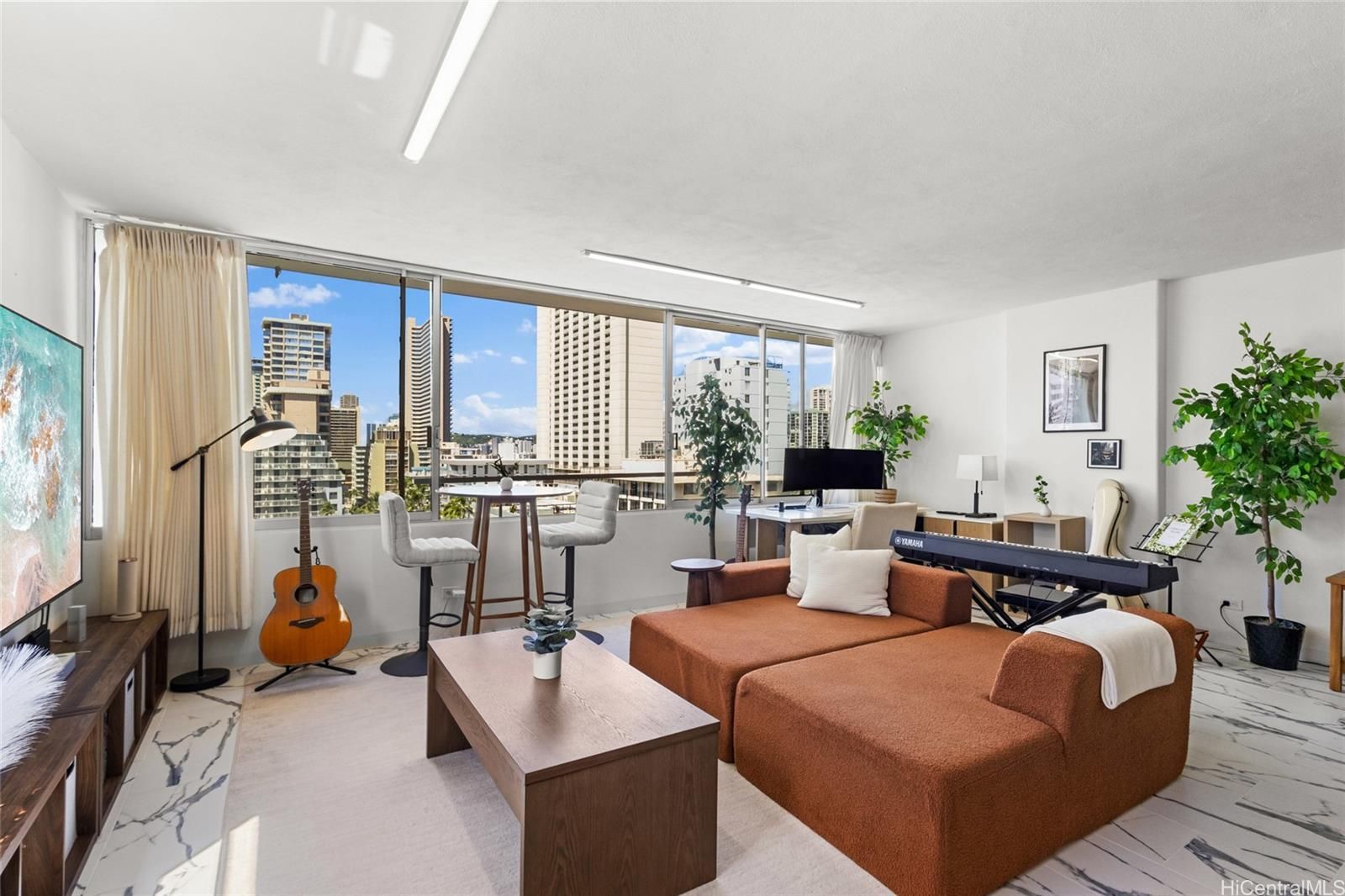Seaside Towers Unit 1102 in WAIKIKI
