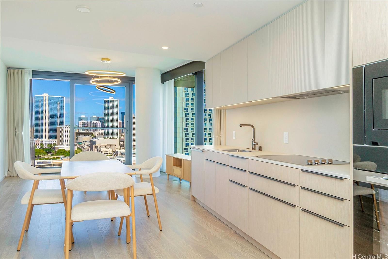 The Park Ward Village Unit 1615 in KAKAAKO
