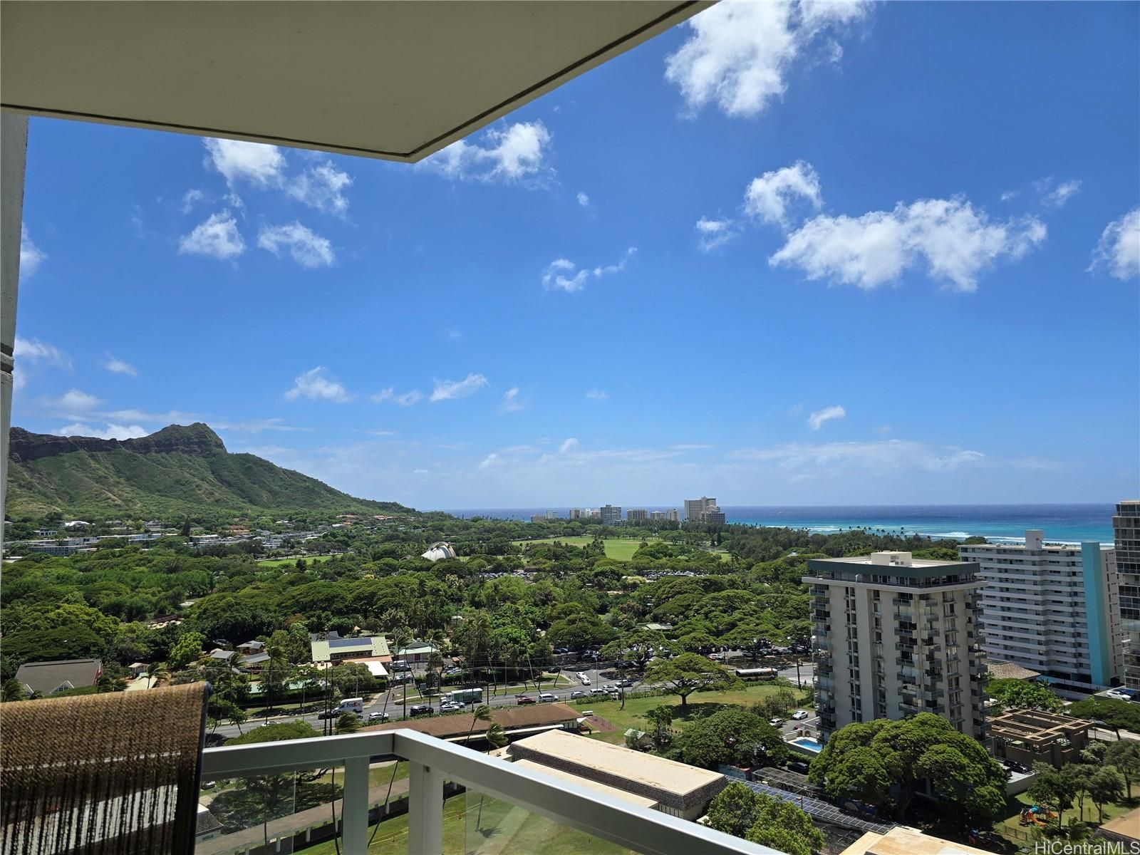 Diamond Head Vista Unit 2004 in WAIKIKI
