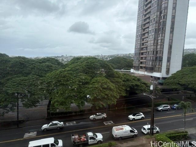 Sakura Unit 807 in NUUANU-LOWER