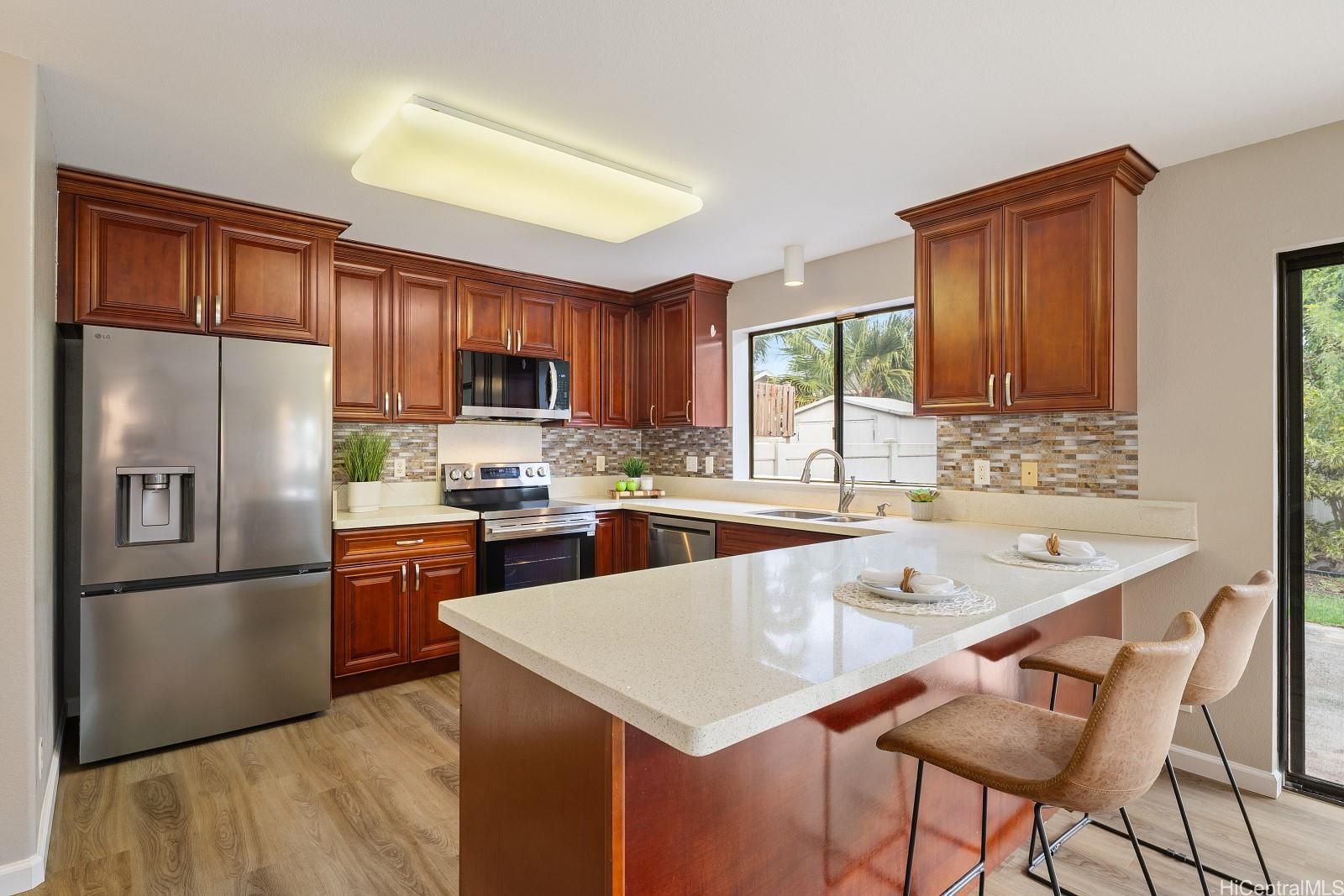 94-512 Meaaina Pl , Waipahu, HI, 96797 in ROYAL KUNIA
