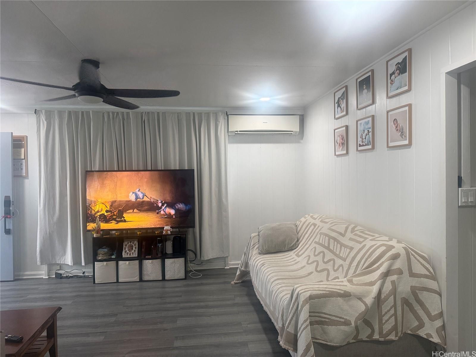 94-567 Awamoi St , Waipahu, HI, 96797 in WAIPAHU GARDENS